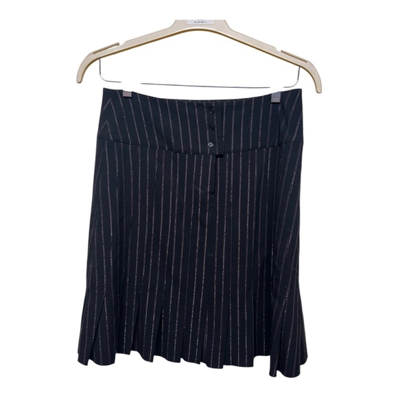 Vintage 90's Y2K Pin-Stripe Pleated Skirt - Picture 2 of 5